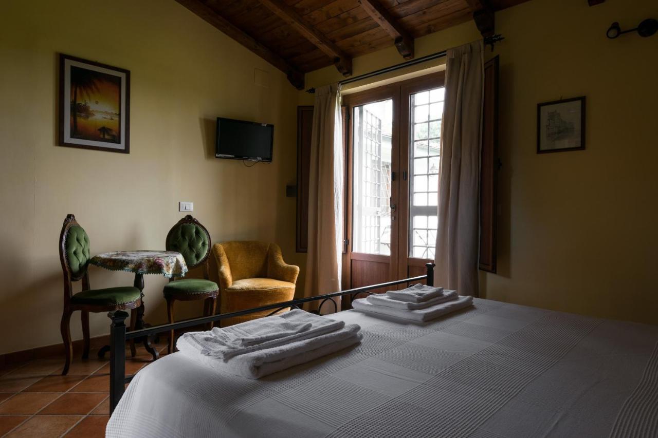 וטראלה Agriturismo Il Poggio מראה חיצוני תמונה